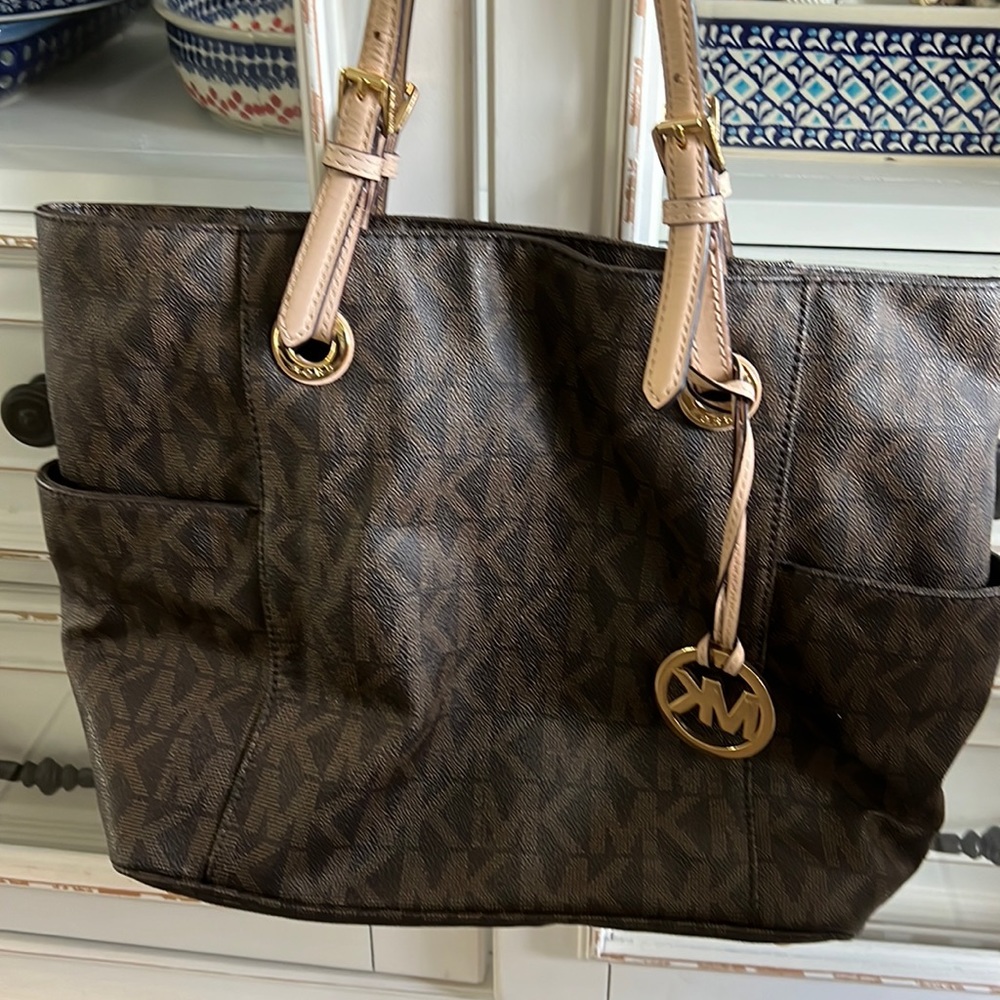 Michael Kors Tote
